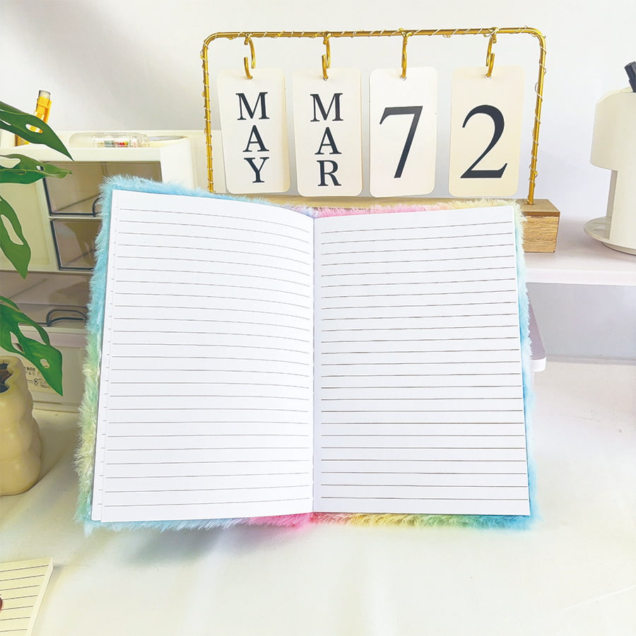 Plyšový zápisník z denníka roztomilej mačky A5